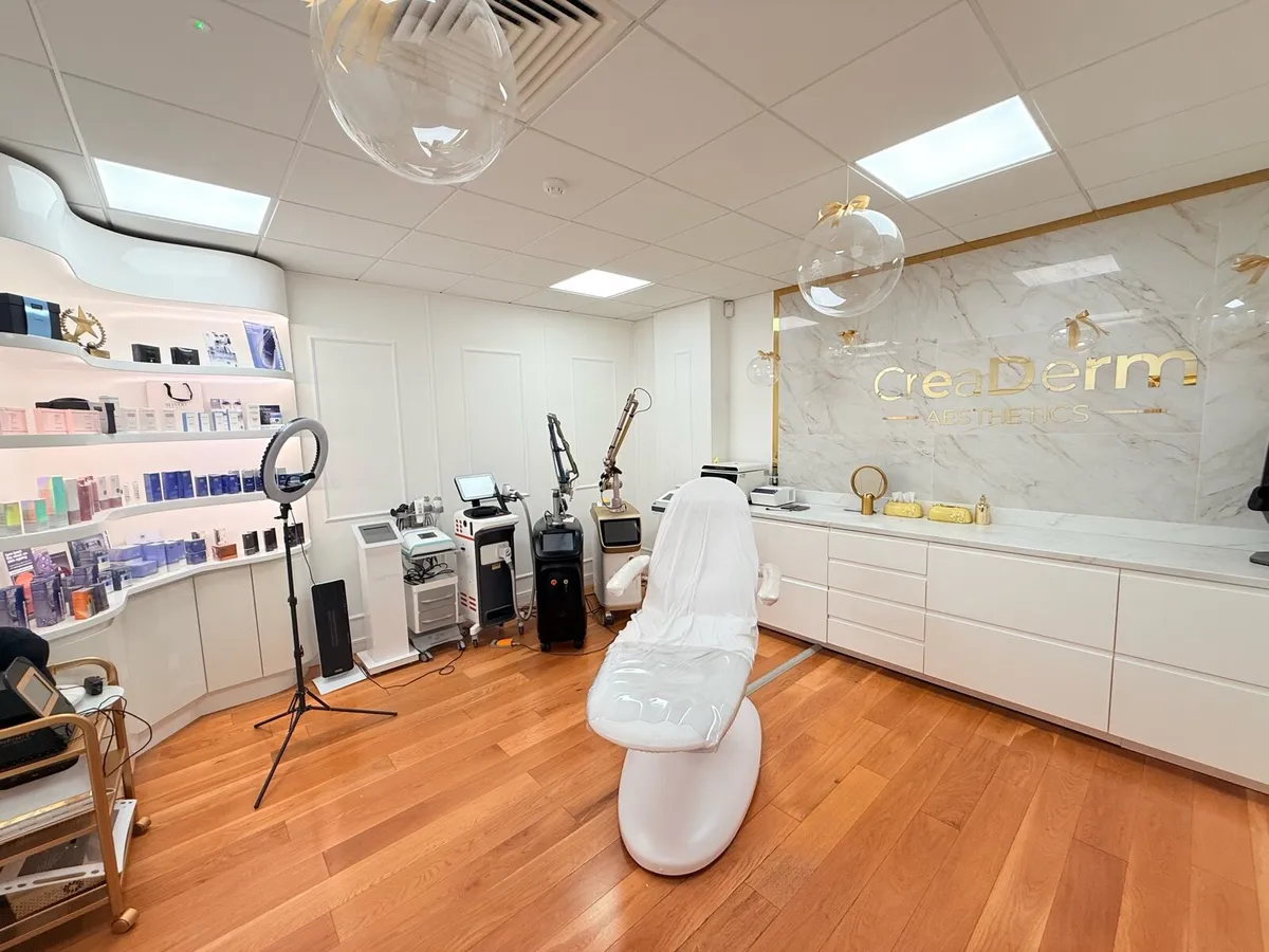 Aesthetics/Beauty/Hair room to rent - Image 1