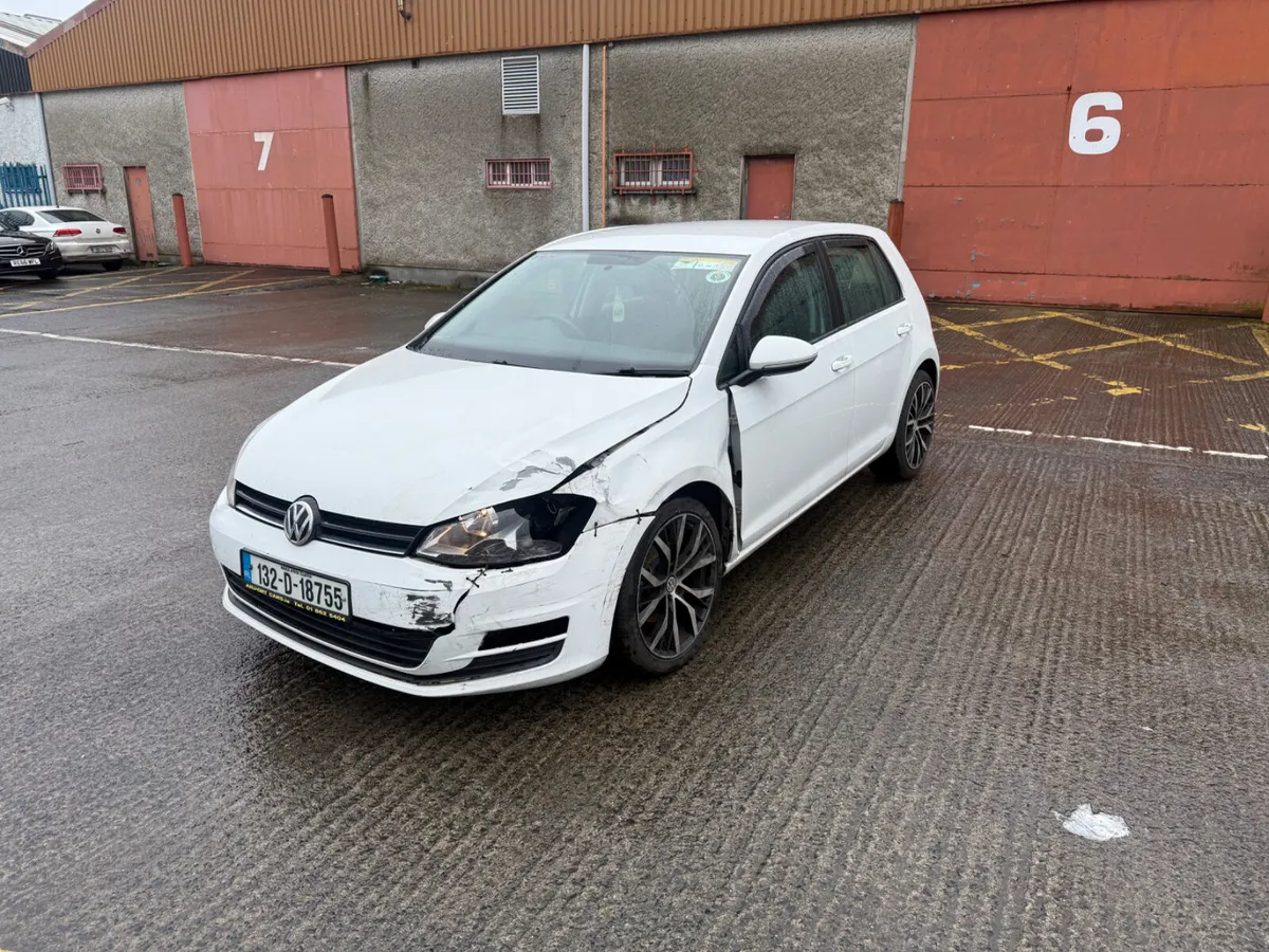 2013 VW GOLF 1.2 PETROL - Image 2
