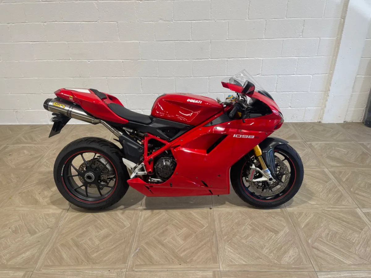 Ducati 1098S 2008 - Image 2