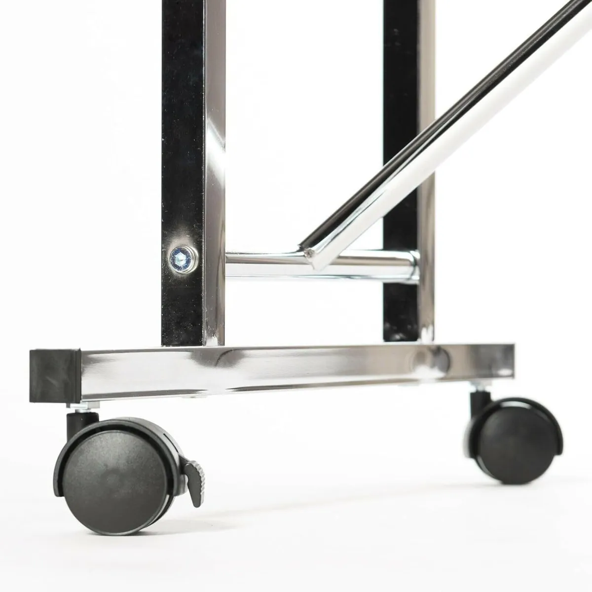 ® Heavy Duty Folding Clothes Rail - Portable - Image 4