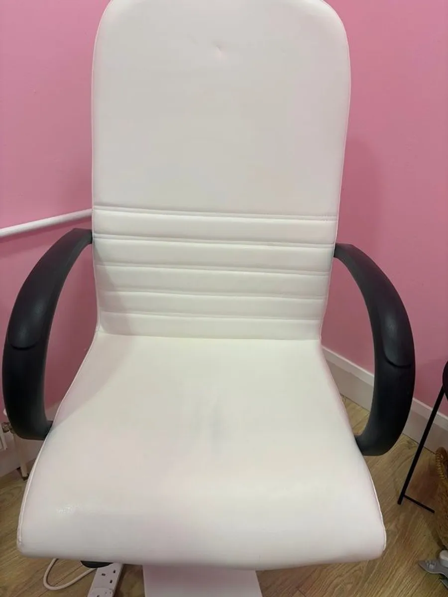 Pedicure station - Image 2