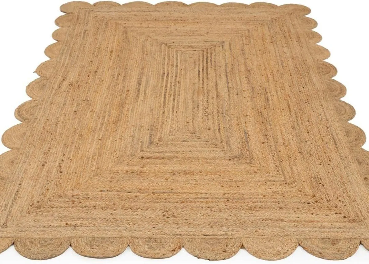 Scalloped Jute Rug Natural Beige Rustic Curved - Image 3