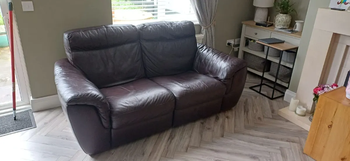 Sofa - Image 3
