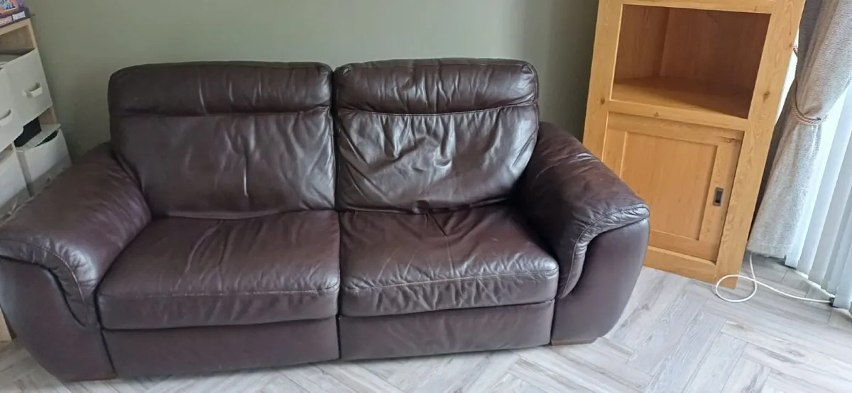 Sofa - Image 4