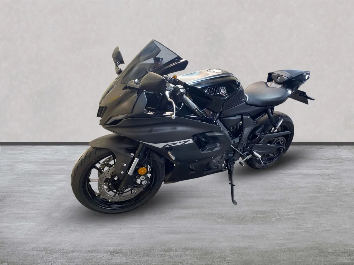YAMAHA YZF R7 with Extras, NI Registered - Image 4