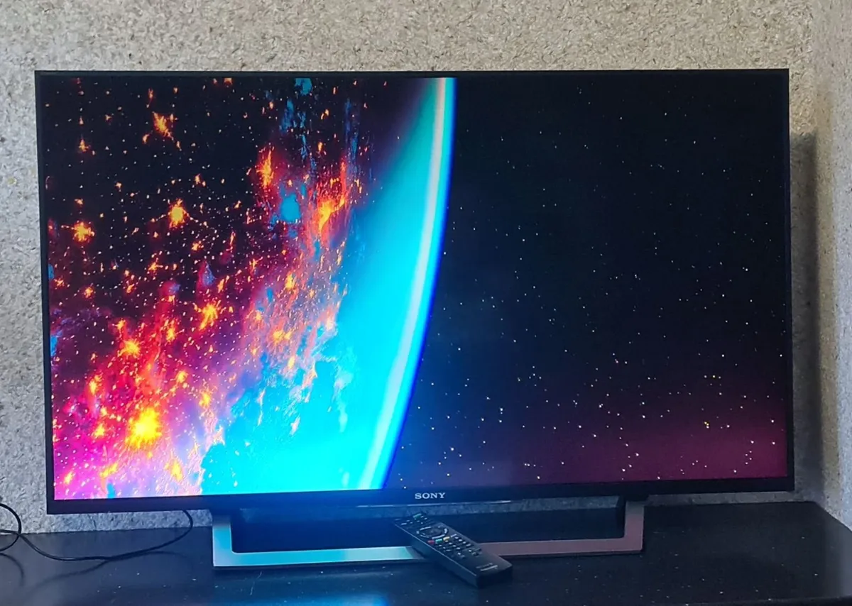 Sony Bravia 43" Smart TV – Slim Design - Image 4