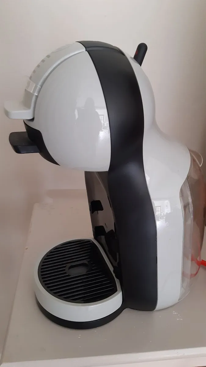 Dolce Gusto Coffee Maker - Image 1