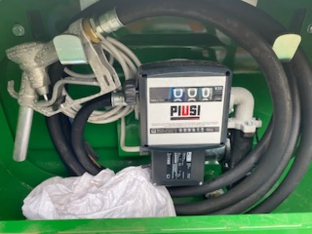 Cashel Fuel Bowser - Image 3