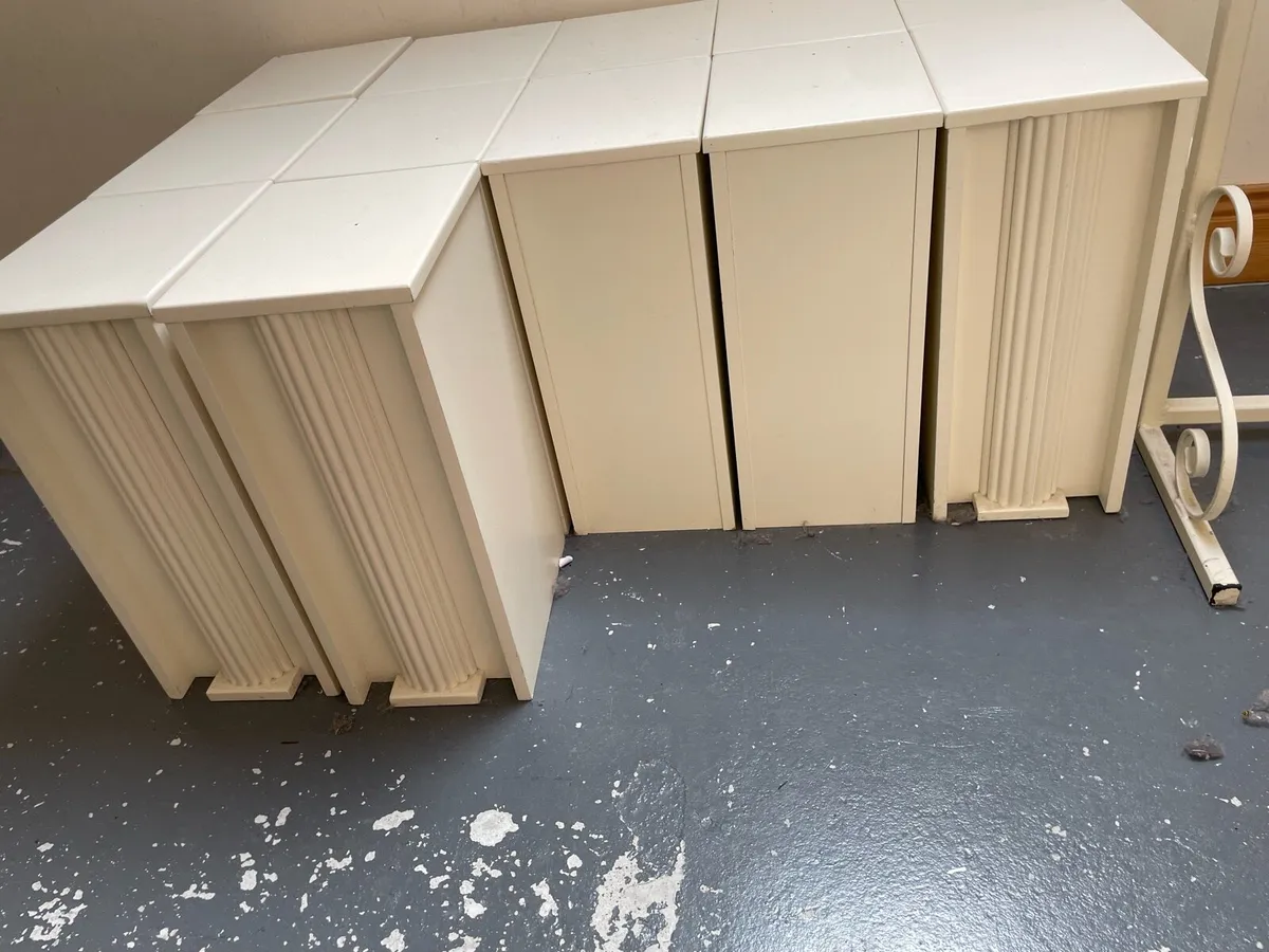 Pinwall Shelving - Image 4