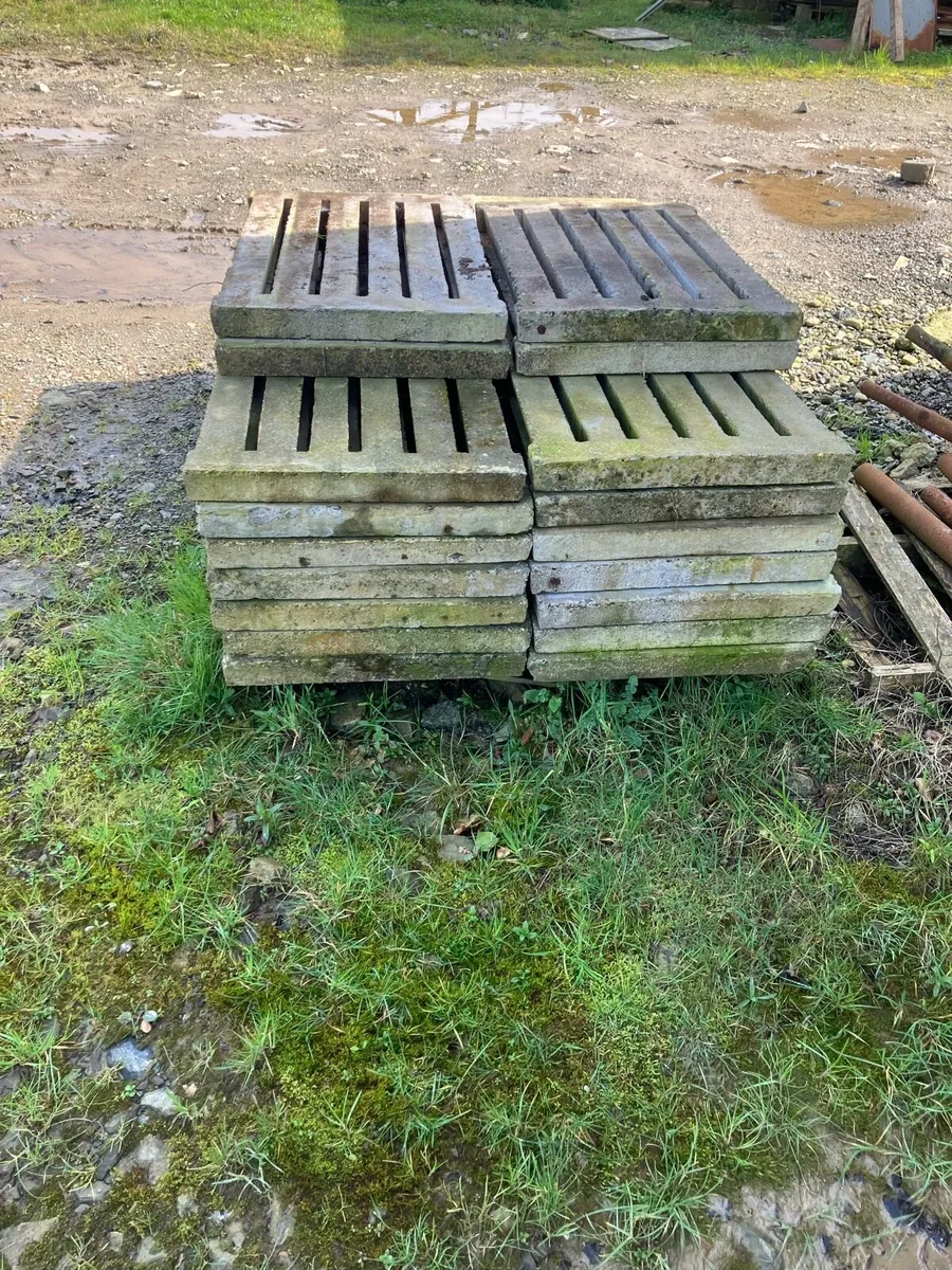 Pig and sheep slats for sale 3 ft. X. 2 ft - Image 3