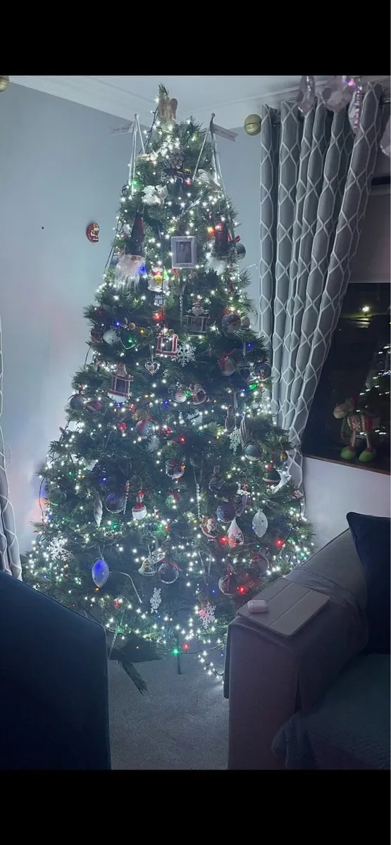 Rathwood 8 ft Christmas Tree - Image 1