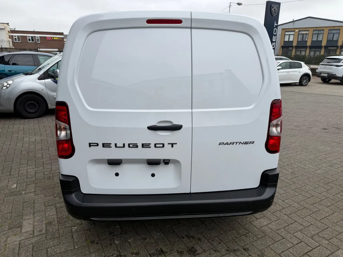 Peugeot Partner Professional LWB - Image 4