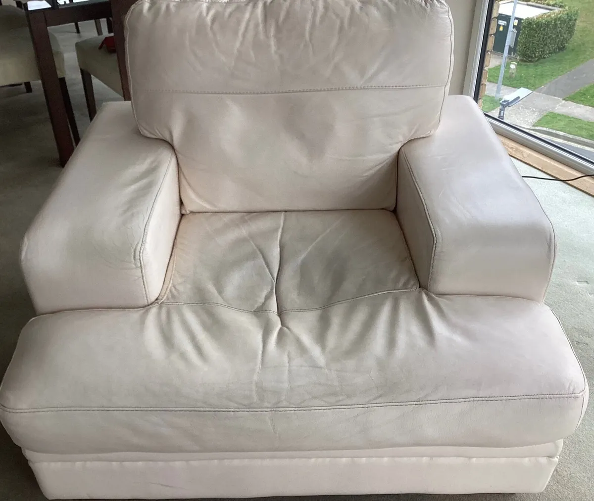 DFS Armchair. - Image 1