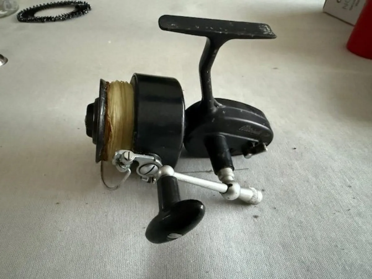 Fishing Reel - Image 2