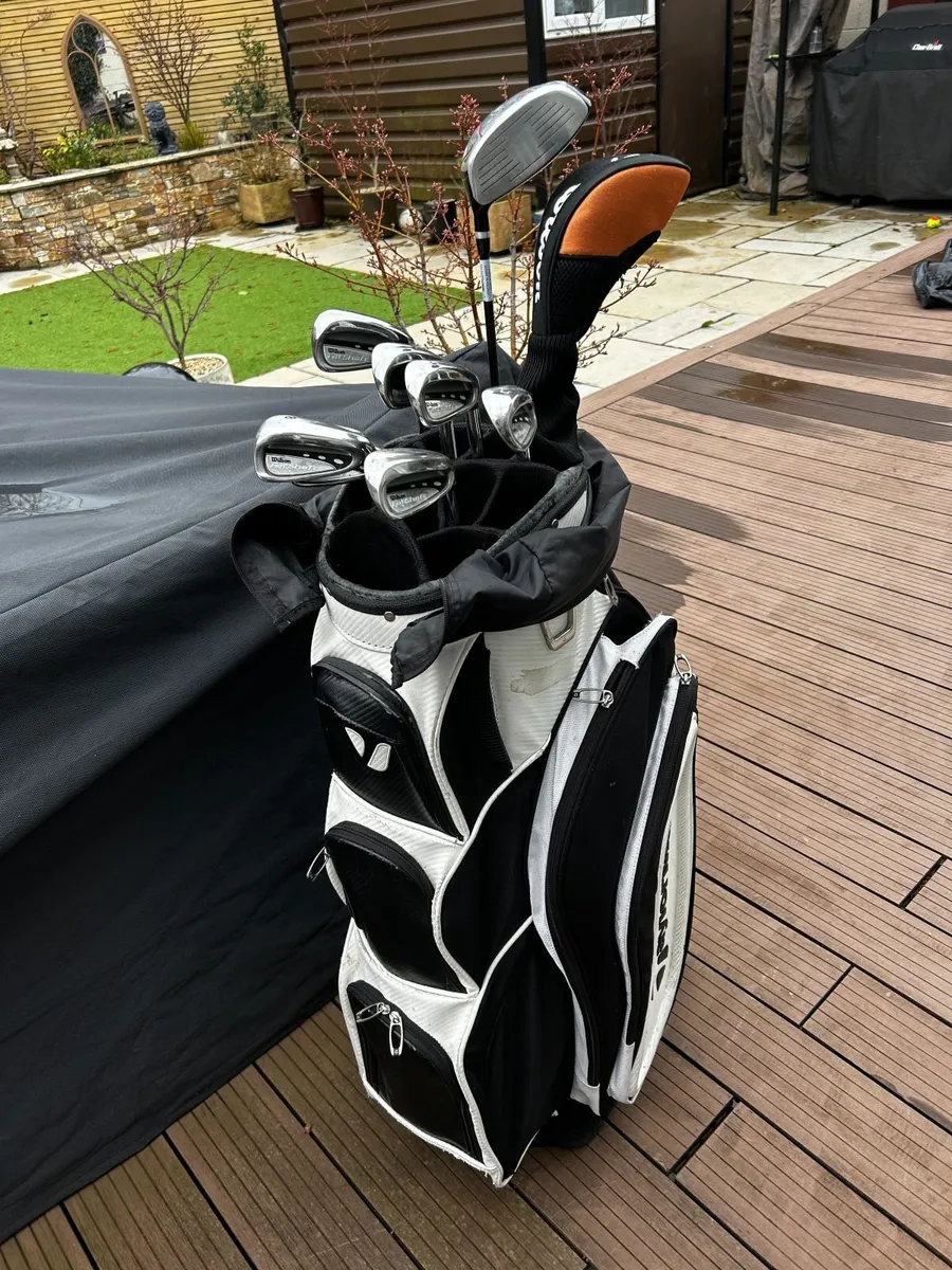 Full Wilson Beginner Golf Set - Image 1