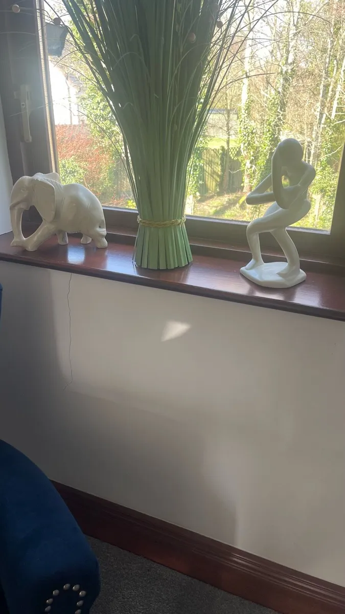 Pair of decorative figures - Image 2