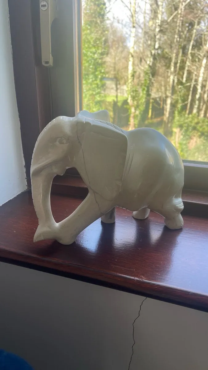 Pair of decorative figures - Image 3