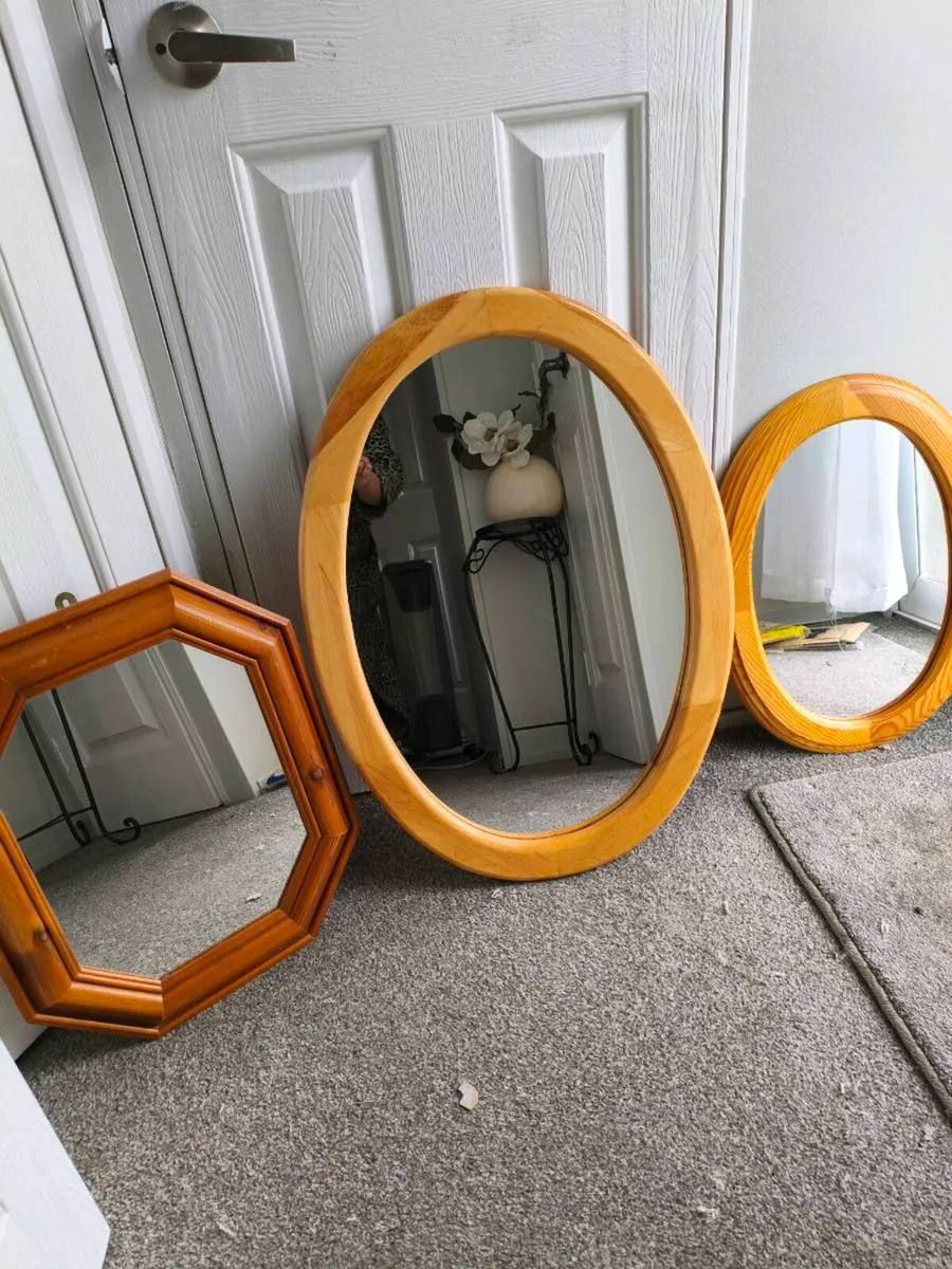 3 beautiful set mirrors,30 lot - Image 1