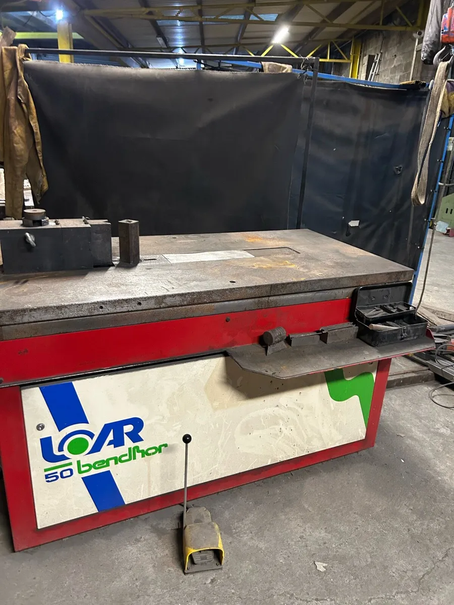 Horizontal bending table 50 Ton - Image 3