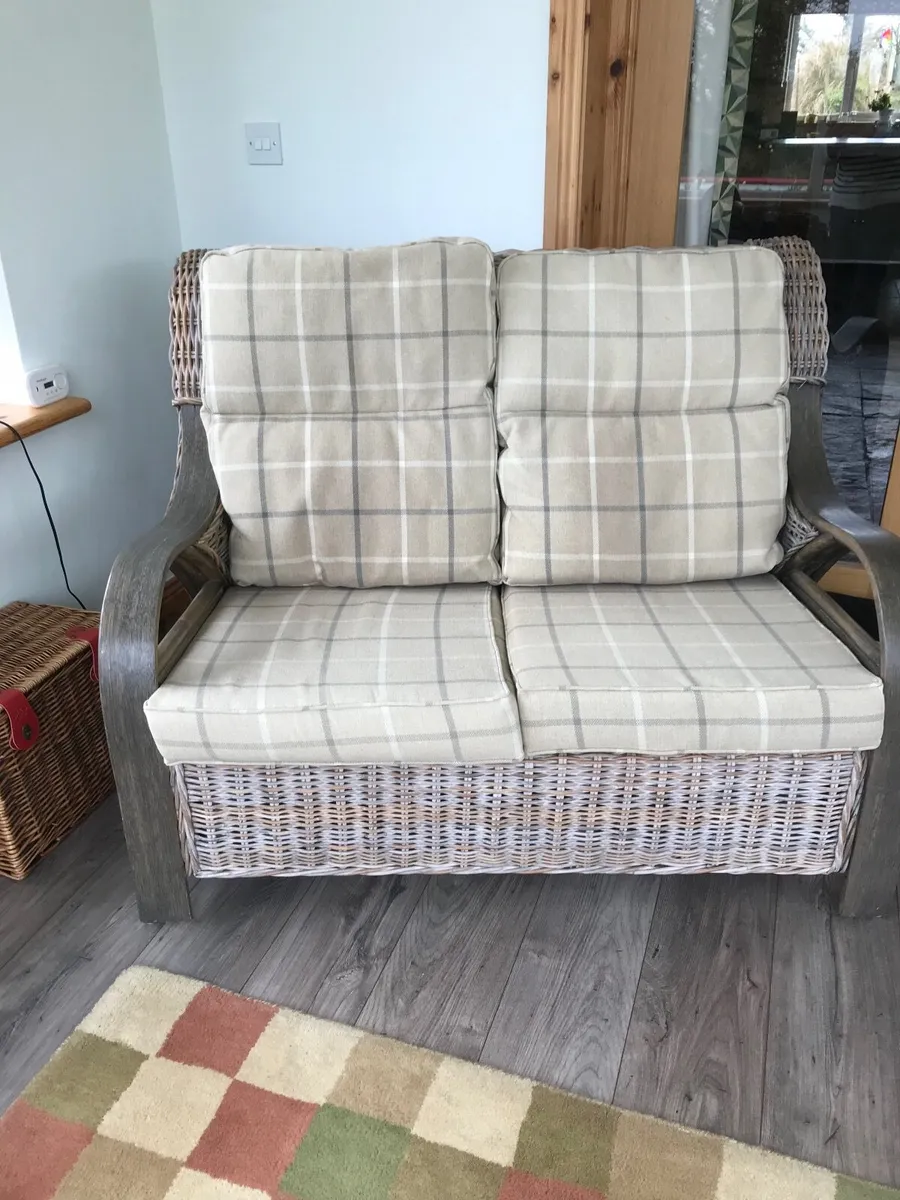 3 price suite - Image 3