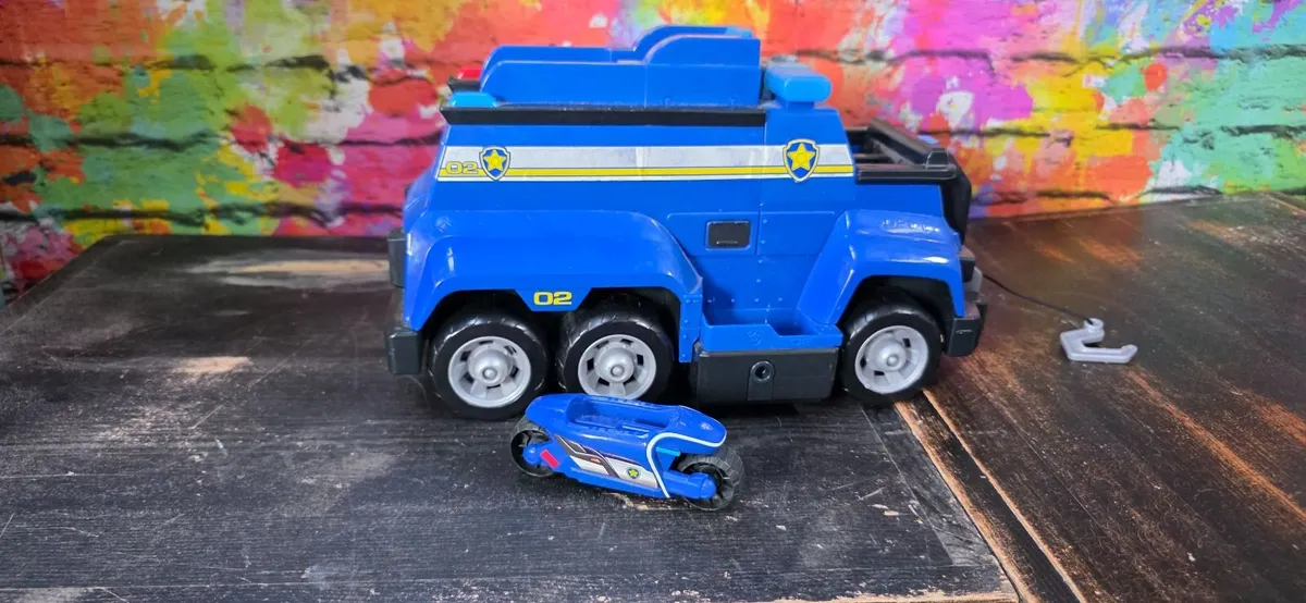 Paw Patrol - Team cruiser + all figures + extra ve - Image 2