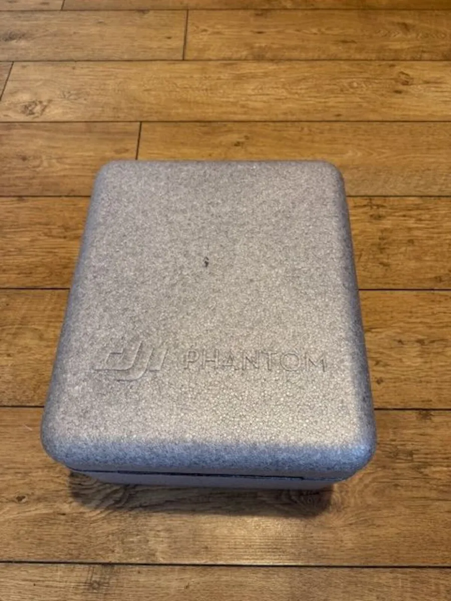 DJI PHANTOM 4 Advanced Pro Fully Refurbished - Image 2