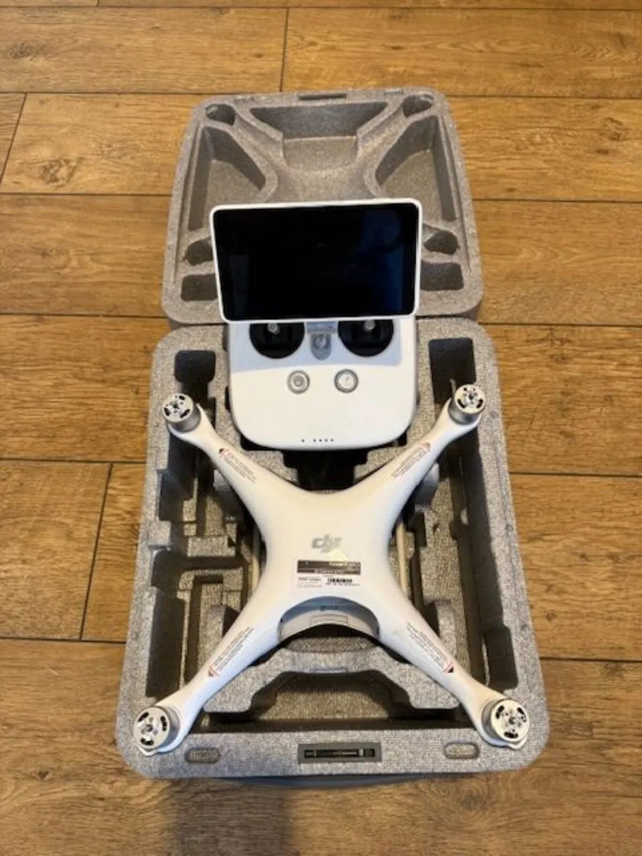 DJI PHANTOM 4 Advanced Pro Fully Refurbished - Image 1