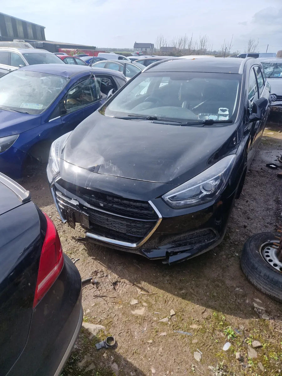 161 Hyundai i40 for breaking Estate - Image 1