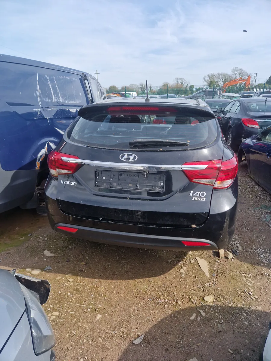161 Hyundai i40 for breaking Estate - Image 2