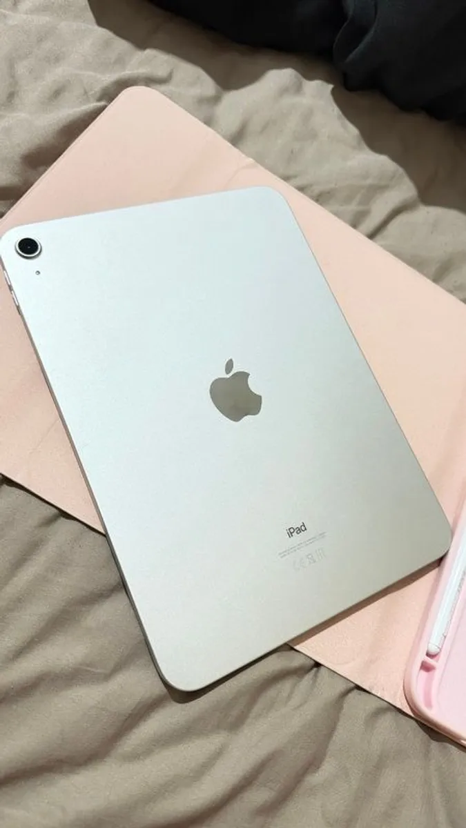 Ipad - Image 1