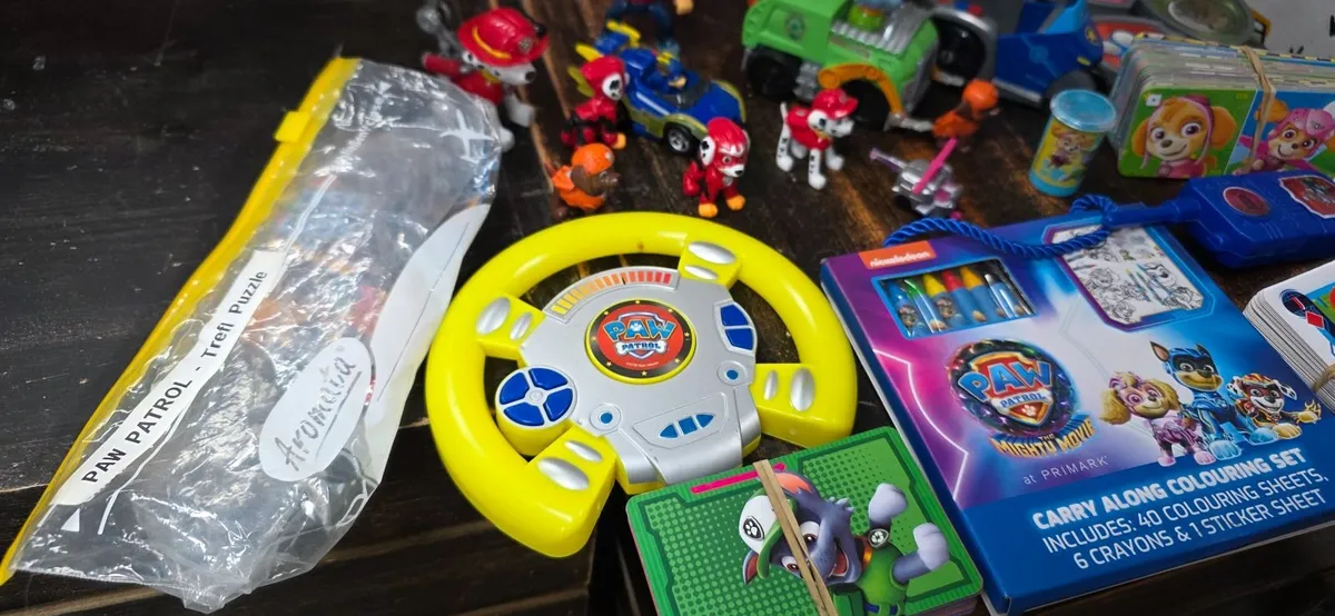 Paw Patrol vehicles, figures and accessories - Image 2
