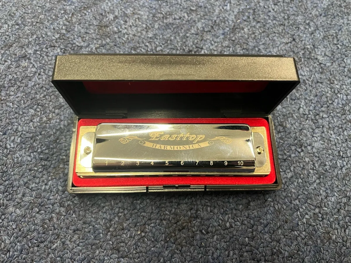 Easttop E harmonica - Image 1