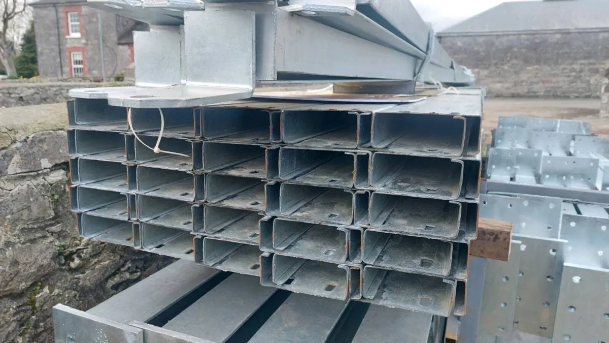 100 x 30 x 20 shead - Image 3