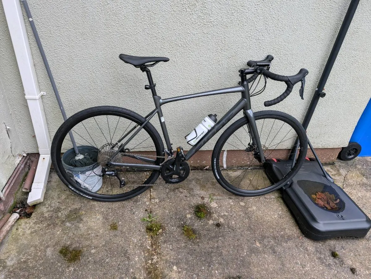 Like New ML Giant Contend AR 3 <400km - Image 1