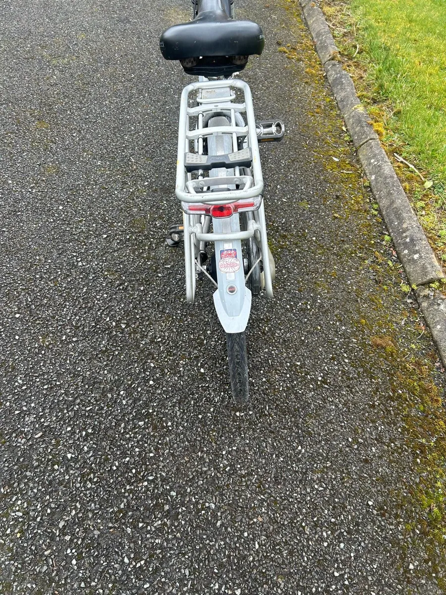 Electric bike - Image 2