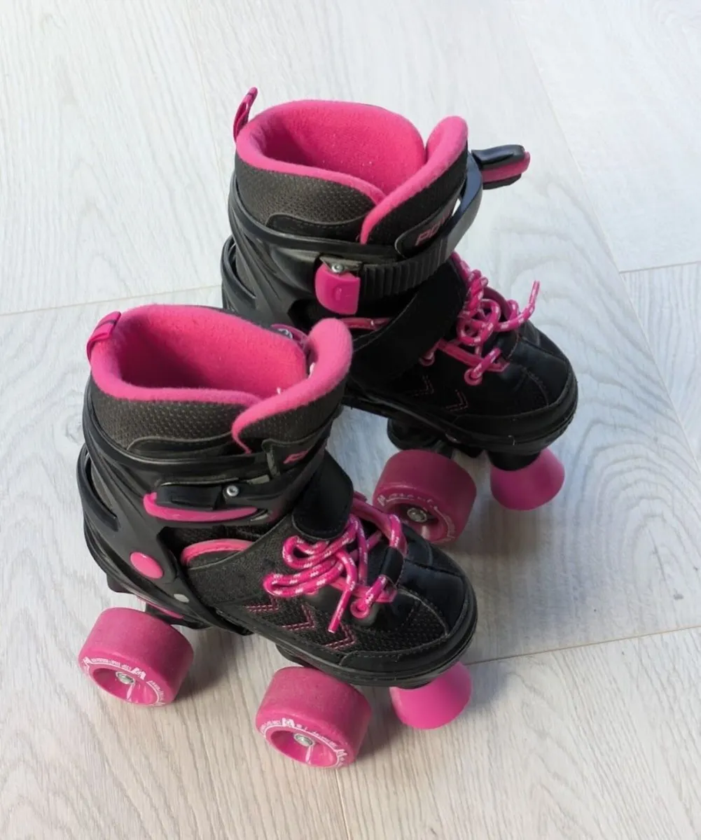 Roller Skates - Image 2