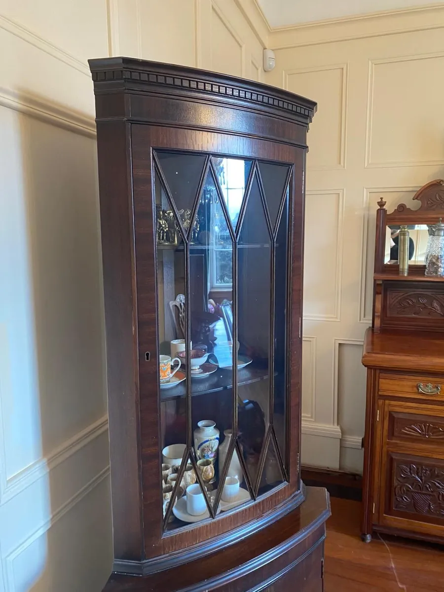 Corner Cabinet - Image 2