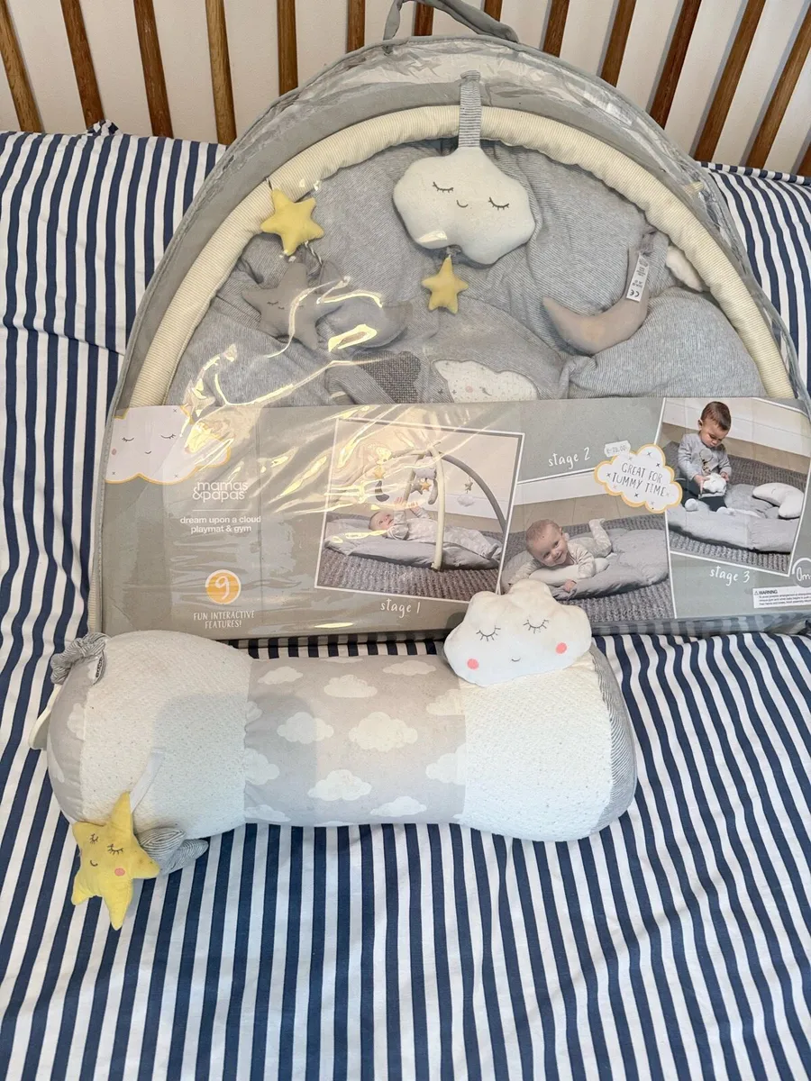 Mamas and papas play mat and tummy roll - Image 3