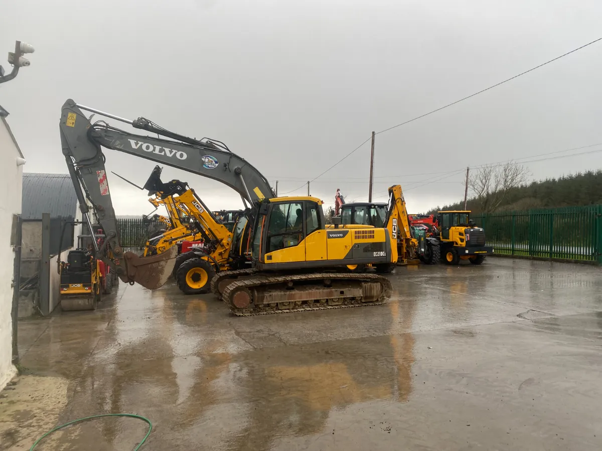 Volvo 210 2007 (18123) - Image 2