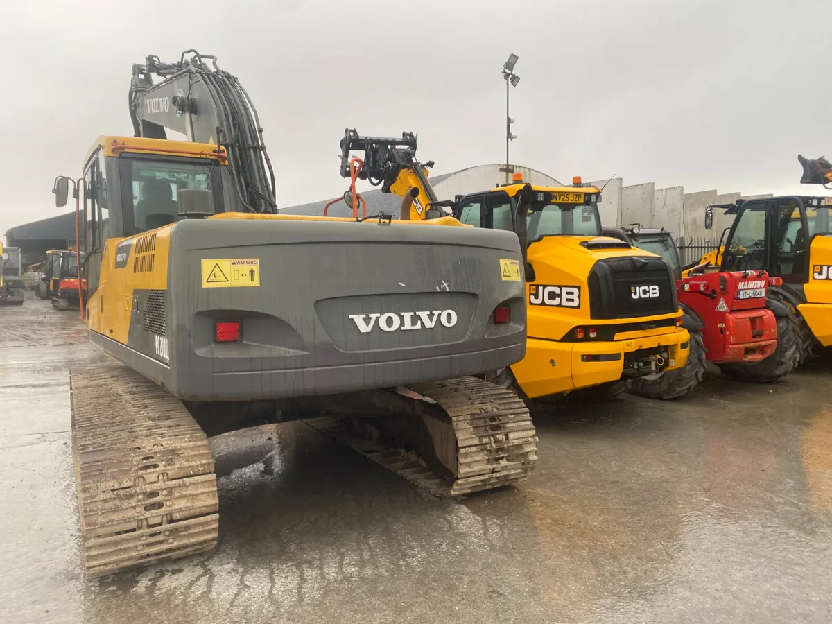 Volvo 210 2007 (18123) - Image 3