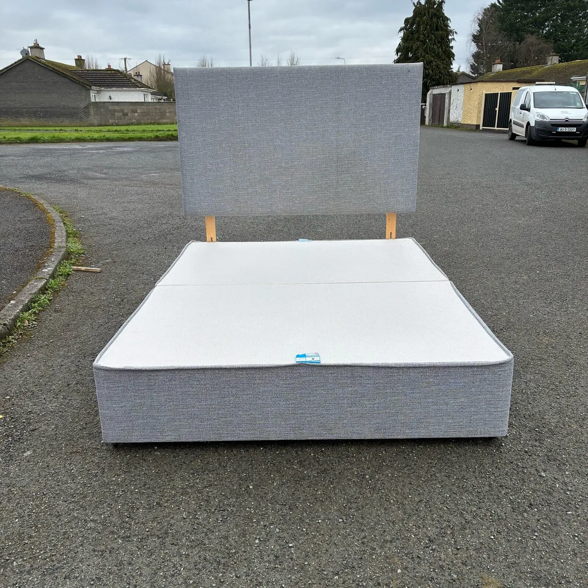 Grey 5ft King Base and headboard - Image 1