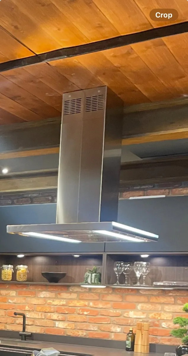 Extractor fan - Image 1