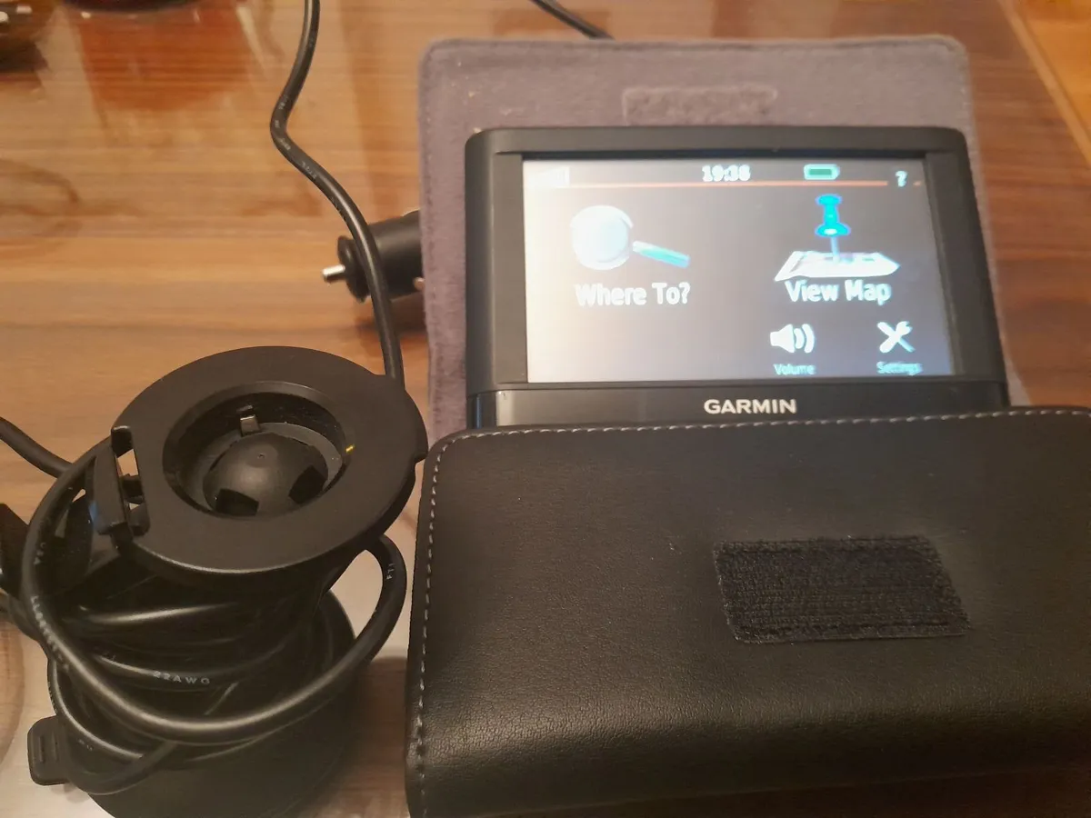Garmin Nuvi Satnav - Image 2