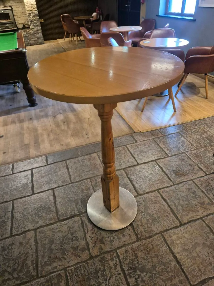 Pub furniture - Image 2