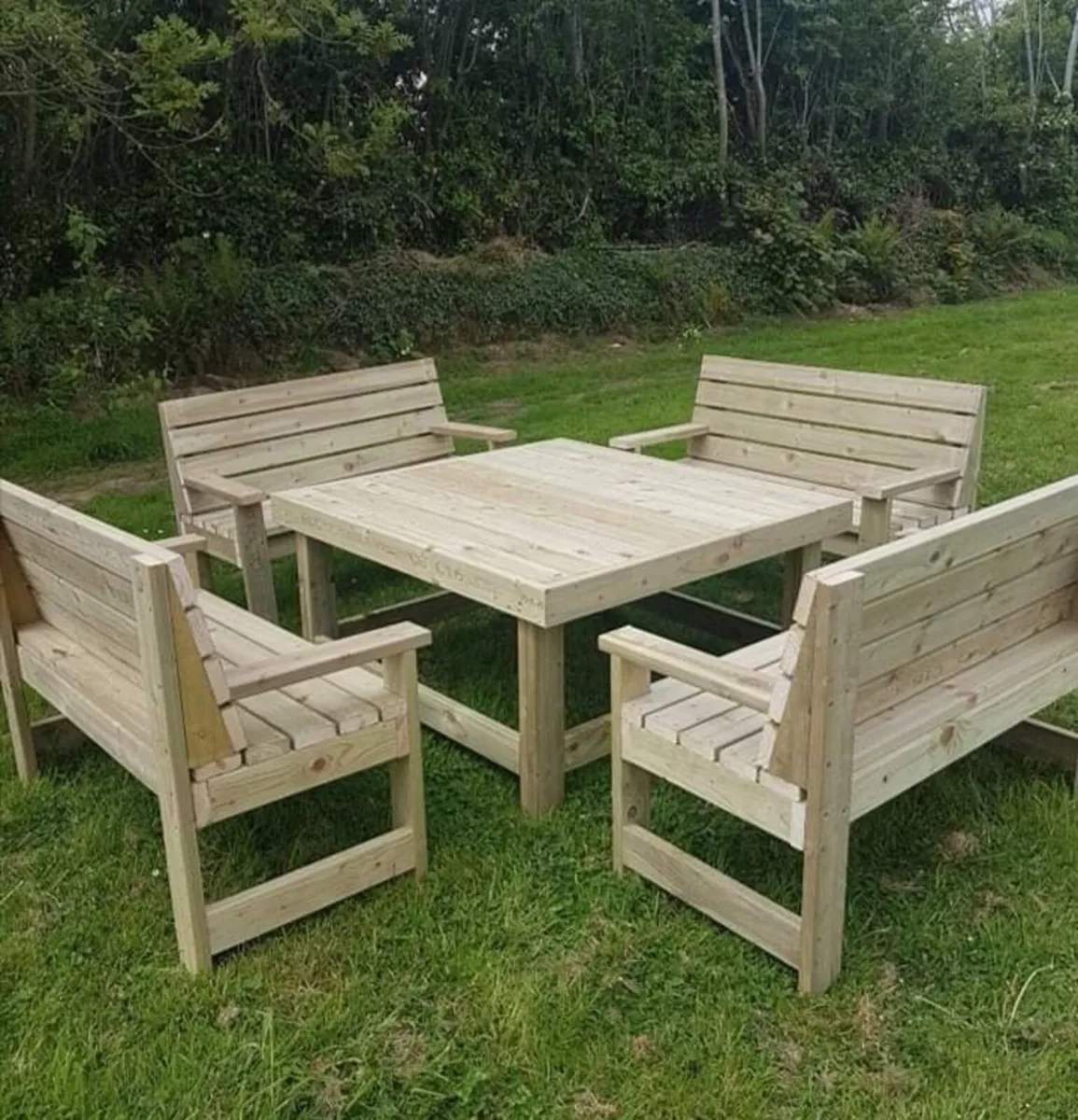 Garden furniture - Image 1