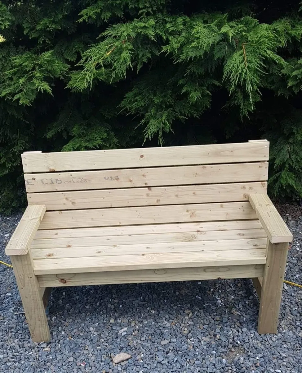 Garden furniture jo - Image 1