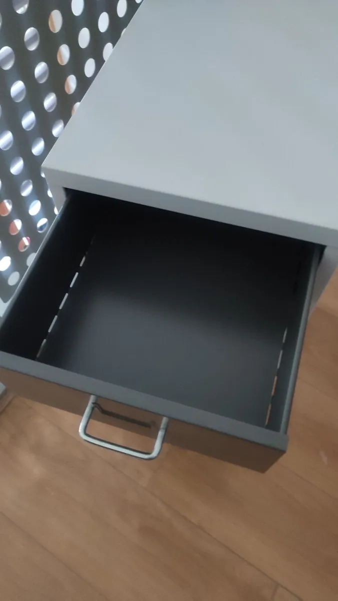 Furniture To Take Away - Image 3