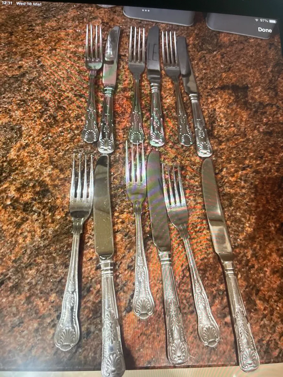 12 piece cutlery set