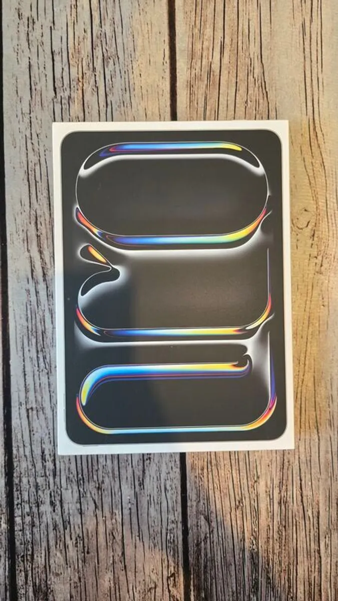 Brand New IPad 11 Pro M4 256 GB - Image 1