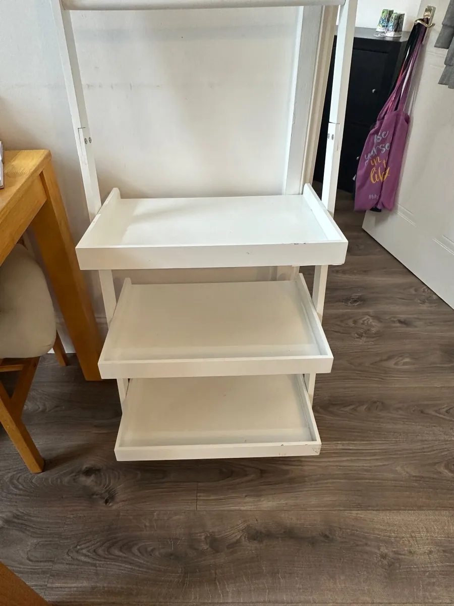 Book Shelf - Image 3